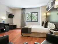 هوتل بيست فرونت ماريتيم Hotels near دياغونال مار
