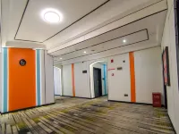 格子馨雅飯店（衡陽火車站出站口店） - 2 星級