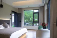 Anji Suishe · Light Luxury Garden Family Vacation (North Zhejiang Canyon Rafting Shop)