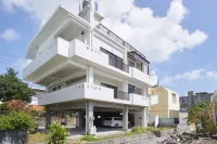 2F/稀有沖繩離島/"平安座島"67㎡超市走3分/3臥/Max8人/水上活動 Hamahiga Island Salt Factory附近的飯店