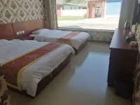 Village yard Hotels near Pangquan Groove