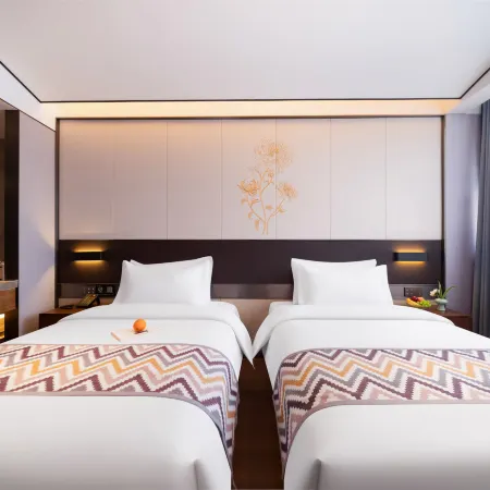 Songchao Kaifeng Hotel (Kaifeng Drum Tower Square Millennium City Park Yingbin Gate)