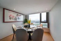 Alice • Riverview | TRANSCENDENCE • NOSTALGIA Apartment