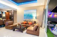 The Time Pool Villa C12 Hotels in Nong Prue