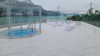 Grand Bay View Hotel - romantis