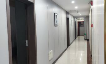 Kunming Junman Hotel (Kunming Railway Station Branch}