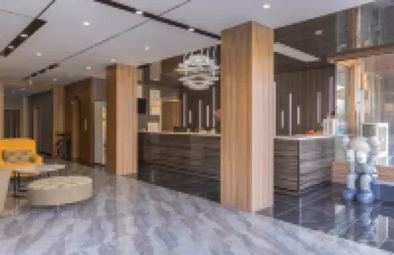 陌客輕居酒店（懷遠縣政府店）