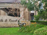 Sicilia Villa & Resort Hotels near Beijing Botanical Garden