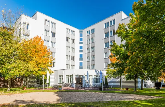 波鴻瓦滕沙伊德爵怡酒店