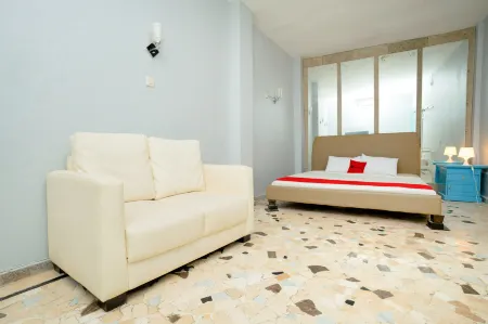 RedDoorz near RSUD Kota Mataram