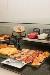 HOTEL CIUDAD DE VALLADOLID by IHG - breakfast