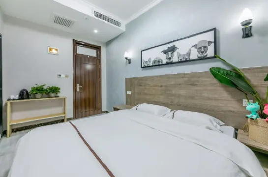 Shimen inn (shijiazhuang new railway station store)