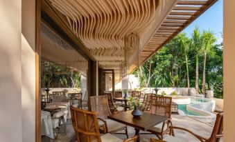 Gataria Wild Luxury Hotel