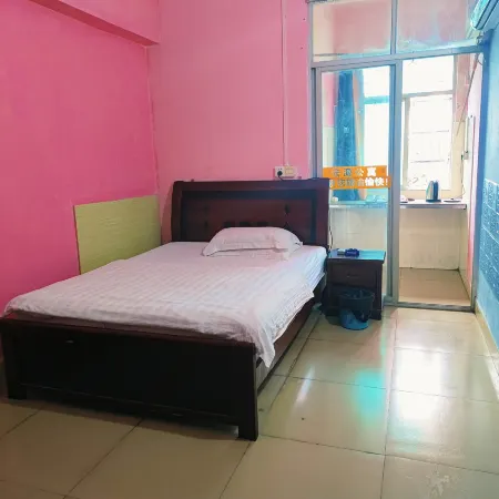 Hongyuan Apartment