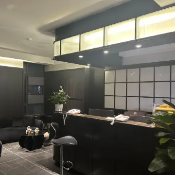 Linli Heyue Hotel (Leshan Railway Station Shihao Plaza)