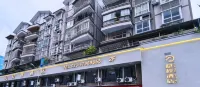 Yinqiu Hotel (Binjiang Park Branch) Hotels near Xiushan Festive Lantern Square