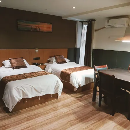 Huilong Hotel (Huancheng West Road Branch)