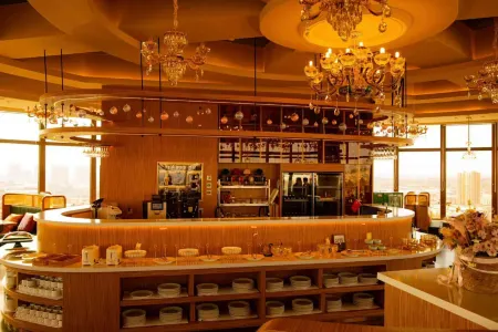 Sanjiangyunshang Hotel Отели рядом с достопримечательностью «Zhenxing Square»