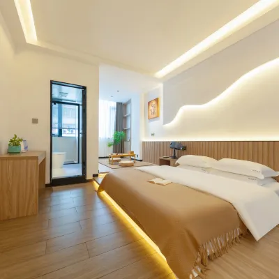 Chaoli Hanshe (Chaozhou Ancient City Paifang Street Branch) Hotels near Qinglong Ancient Temple