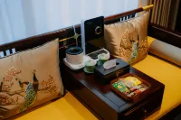 Sansheng Courtyard-Style Hotel (Datong Ancient City Huayan Monastery)