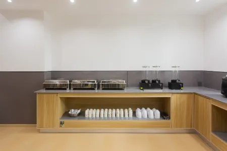 Yunduo Smart Hotel Отели рядом с достопримечательностью «Сунит Площадь»