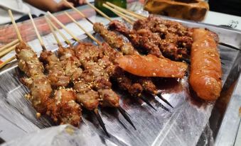 Lao Dongbei Inn (Xuexiang National Forest Park Store)