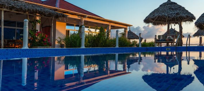 Coral Cliff Villas Hotels in Kusini