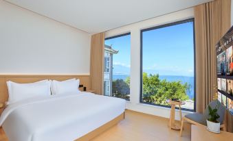 Dali Dianxi Quanxi Seascape Garden Homestay (Erhai Park Branch, Dali High speed Railway Station)