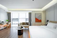 Nanchong Roman Hotel