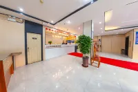 โรงแรมในเครือโมลี่ (จตุรัสสถานีรถไฟ จี่หนาน)