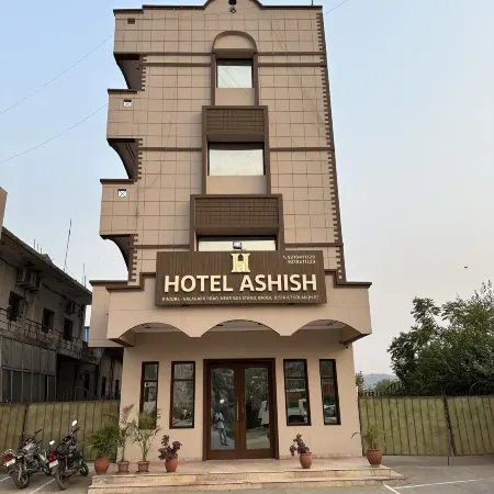 HOTEL ASHISH