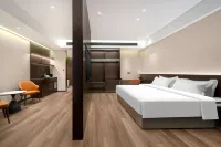 Hillman Hotel (Snow Country Cultural Square) Hotels in Hailin
