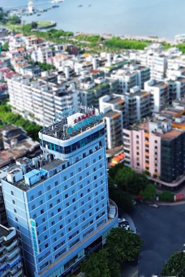 City Comfort Inn hotel (Zhanjiang Haibin Park Guanhai Gallery)