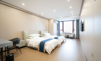 Harbin Tula Ke  Homestay(chinese Baroque Style Street Store)