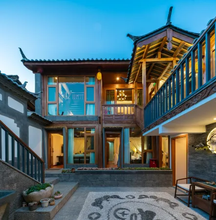 Yunshiguang Inn Отели в г. Лицзян