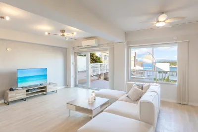 Shirahama White Beach House - Self Check-In Only Hotels in 