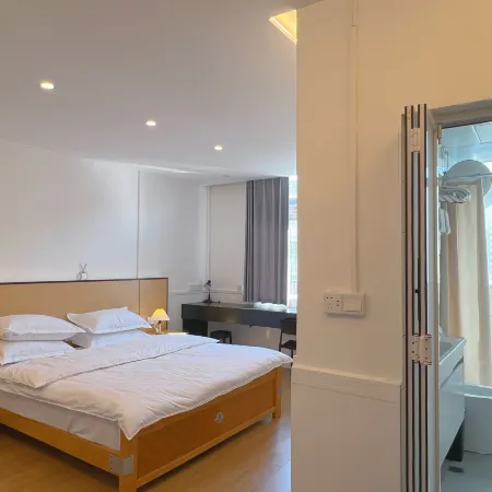 Mingliu Business Hotel (Anyuan Food Street)