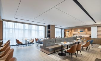 Yishang Hotel (Nanning Chaoyang Square Sunac Mall Branch)