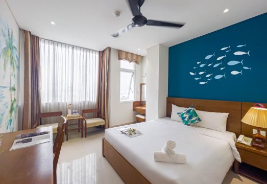 Doha Central Bliss Danang Hotel의 깔끔한 로비