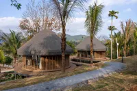 Shanyin Riyuewan Resort Hotel