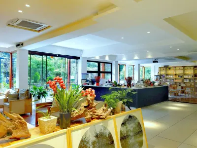Liping Zhaoxing Landscape Resort Các khách sạn ở Lê Bình