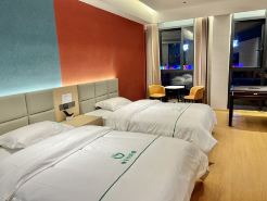 Liping Xiaoqingchun Hotel
