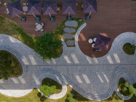 HuaJian Hotel Отели в г. Линцюй