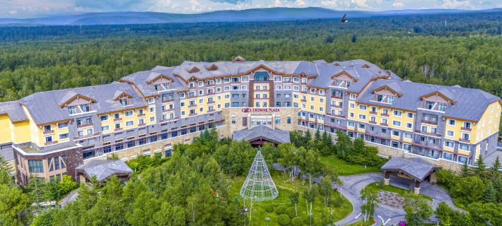 Crowne Plaza RESORT CHANGBAISHAN HOT SPRING by IHG Hotele w: Antu
