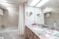 MILLENNIUM DOWNTOWN Abu Dhabi