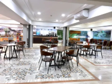 All Nite & Day Hotel Alam Sutera Hotels in North Serpong