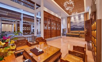 Huayue Village Hot Spring Hotel