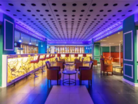 Dhaka Regency Hotel & Resort Limited โรงแรมในธากา