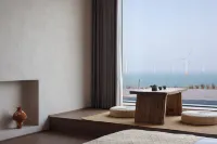 HEARTILY SEA VIEW MANOR