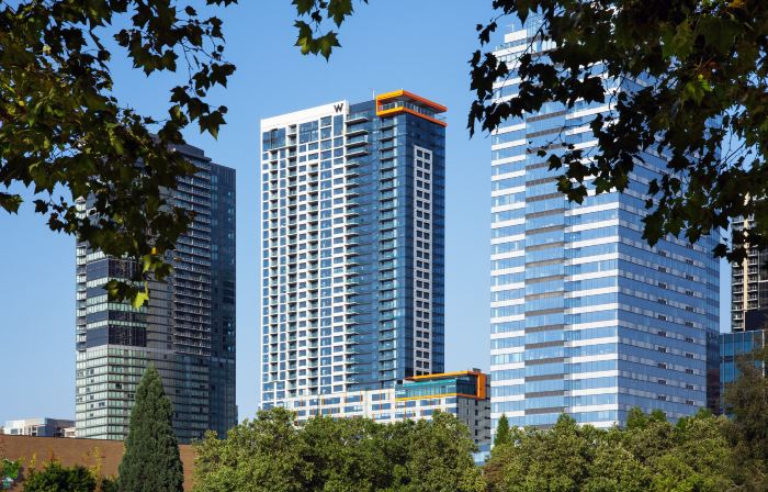W Bellevue